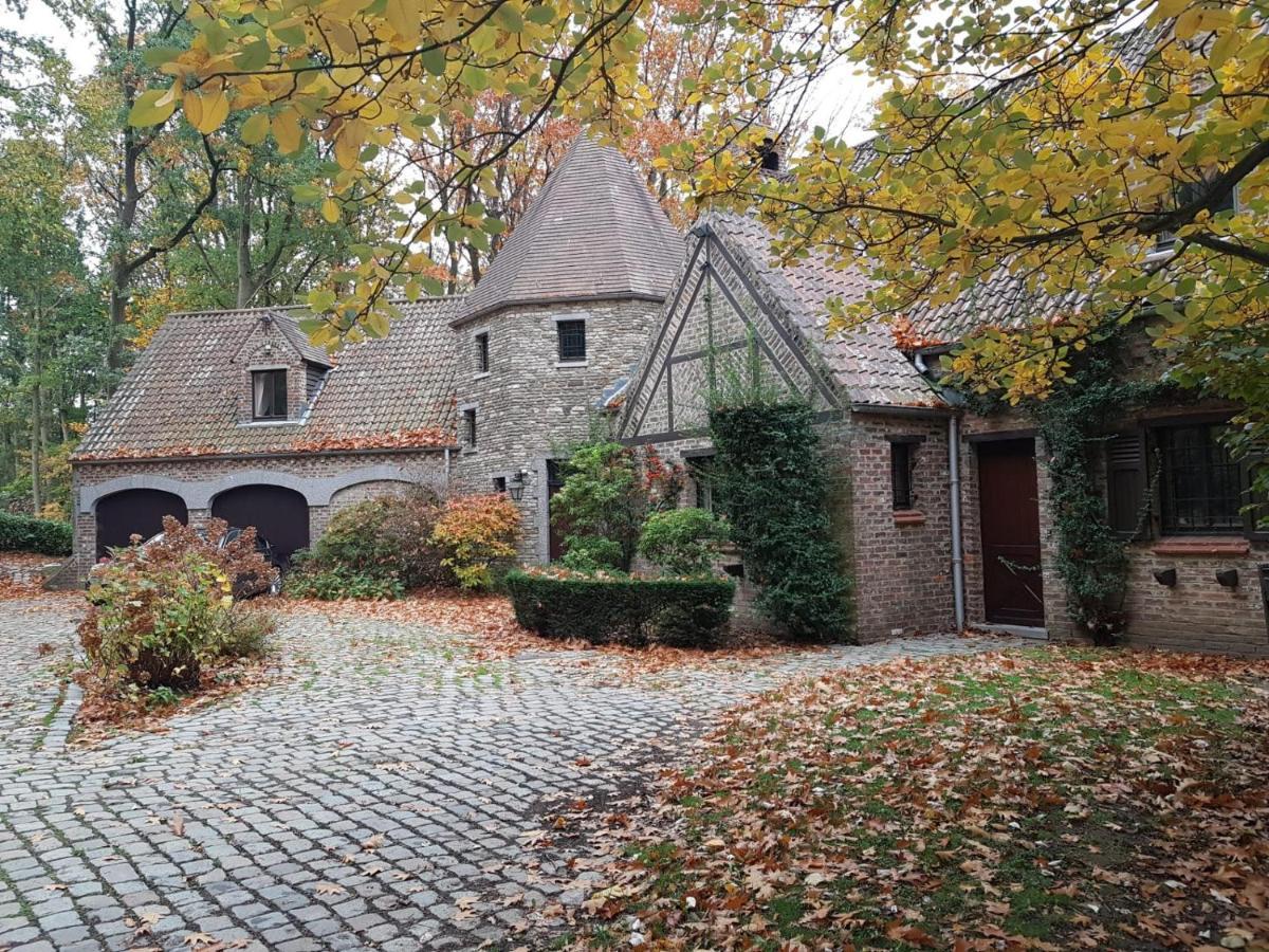 Au Bois Dormant Bed and Breakfast Villers-la-Ville Eksteriør billede